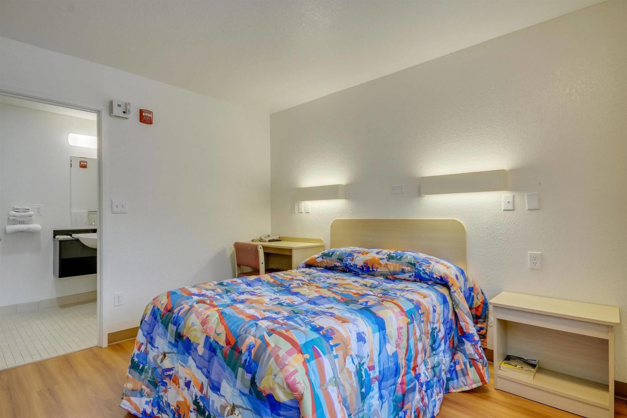 Motel 6-Tuscaloosa, Al Dış mekan fotoğraf
